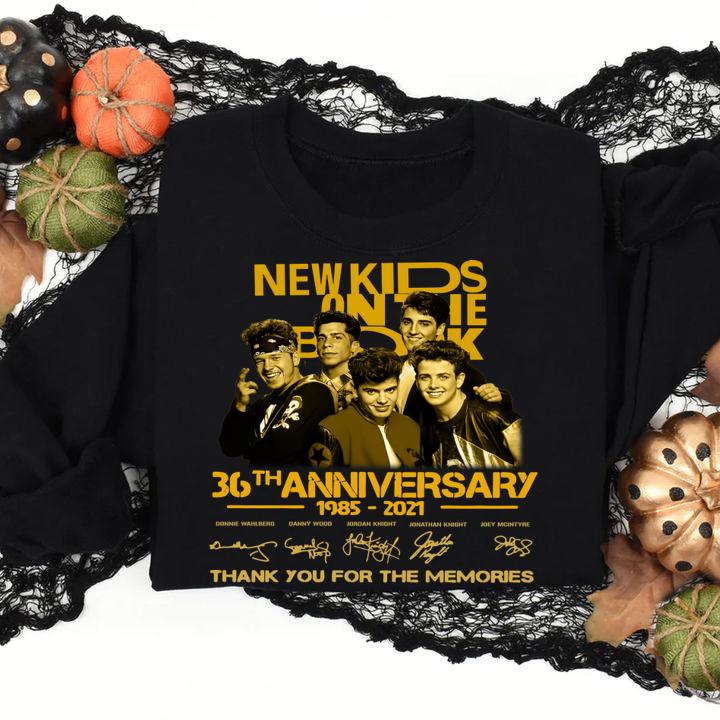 New Kids On The Block 36th anniversary 1985-2021 signatures thank you for the memories t-shirt sweatshirt
