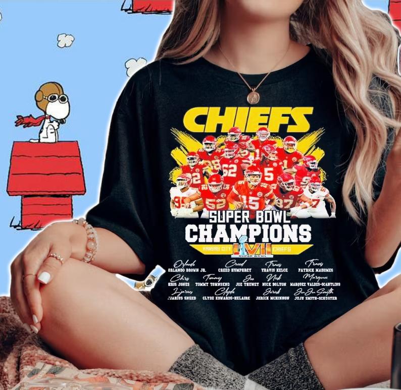 Chiefs Super Bowl Champions Kansas City Chiefs signatures shirt t-shirt woman shirt