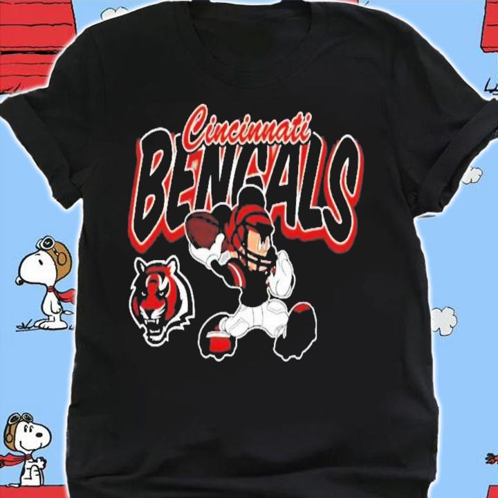 Cincinnati Bengals Mickey Mouse Disney Lil Playmaker T-Shirt t-shirt