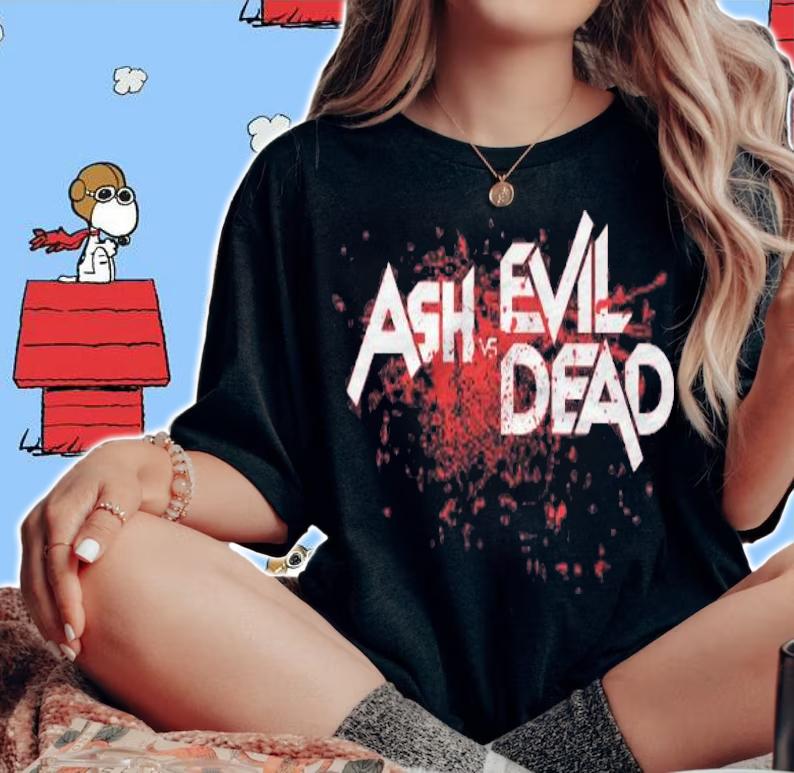 Ash Vs Evil Dead With Blood Essential T-shirt t-shirt