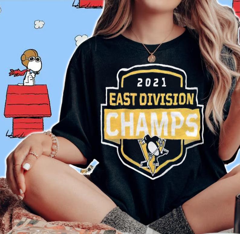 Pittsburgh Penguins 2021 East Division Champions Coming At You Shirt t-shirt woman shirt
