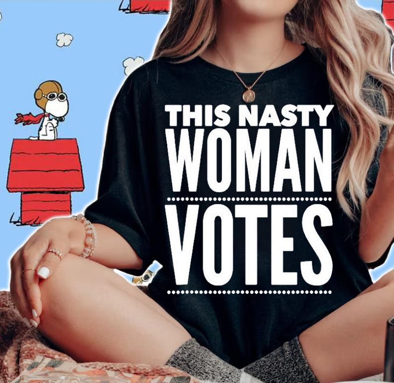 This Nasty Woman Votes Hillary Clinton T-Shirt t-shirt