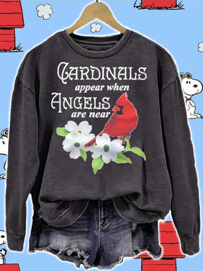 Cardinals Appear When Angels Are Near Bird Lover Gift Raglan Baseball T-shirt t-shirt sweatshirt