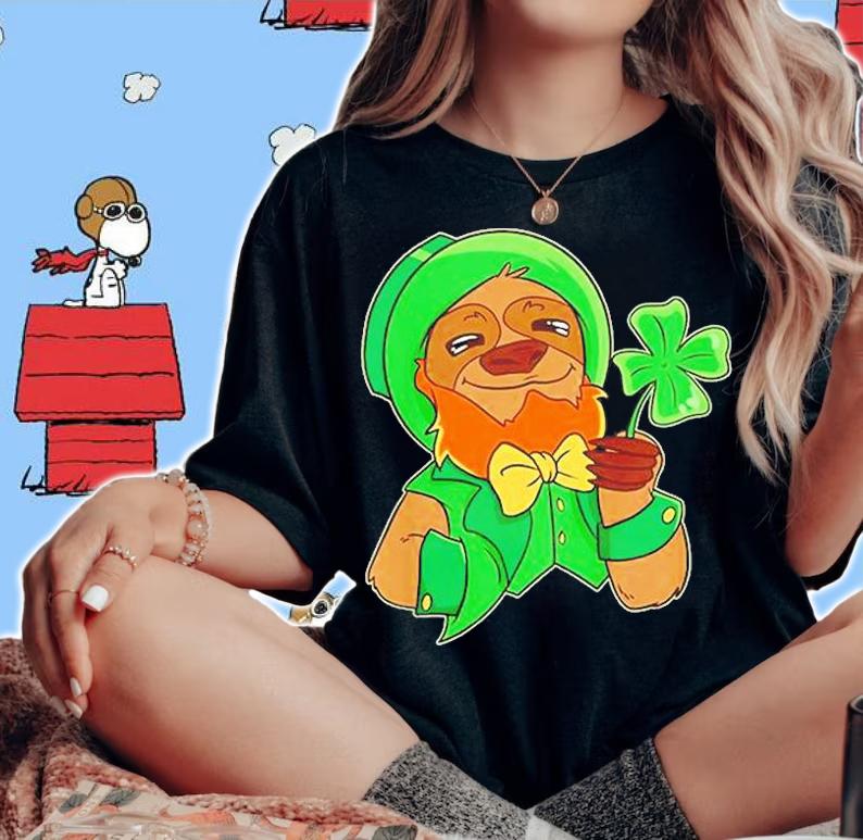 St Patrick's Day Girls Funny Sloth Leprechaun Shamrock T-Shirt t-shirt woman shirt
