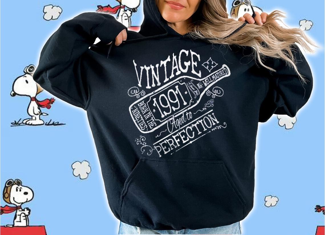 Cute Wine 30Th Birthday Gift For Her 1991 Aged To Perfection Shirt t-shirt