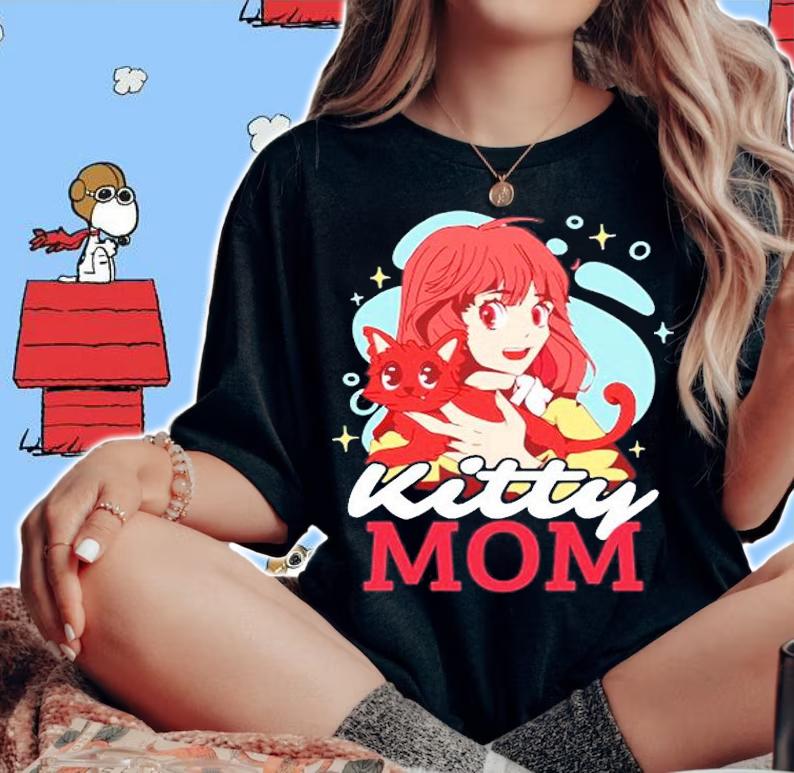Kitty Mom With A Pet A Cat Anime T-Shirt t-shirt woman shirt