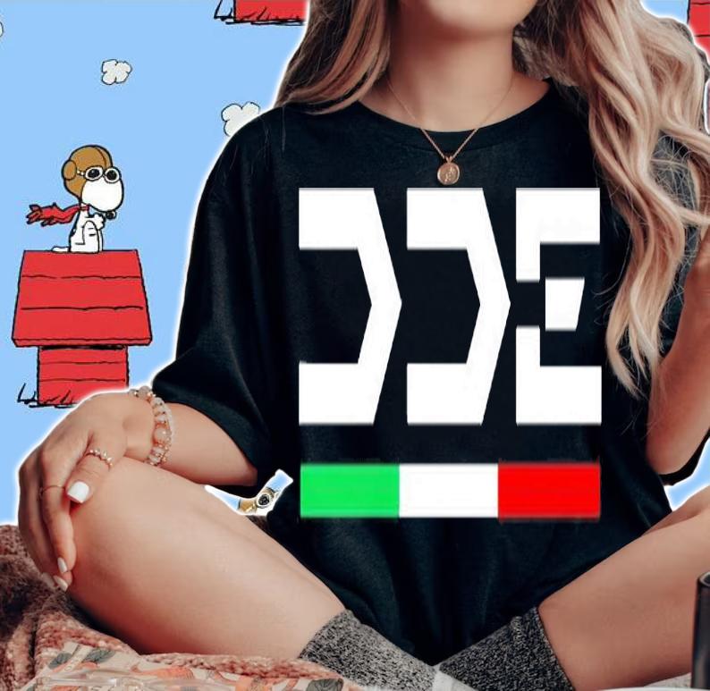 Dde Tri Logo T-Shirt t-shirt woman shirt