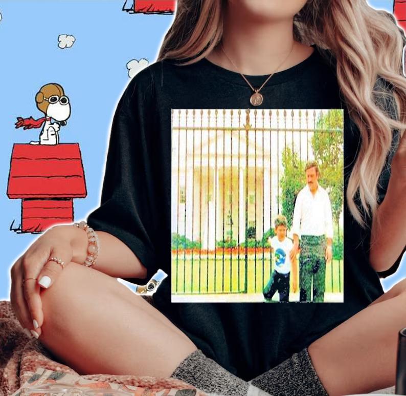 Pablo Escobar In Front The White House While The Whole Country Is Looking For Him T-Shirt t-shirt woman shirt