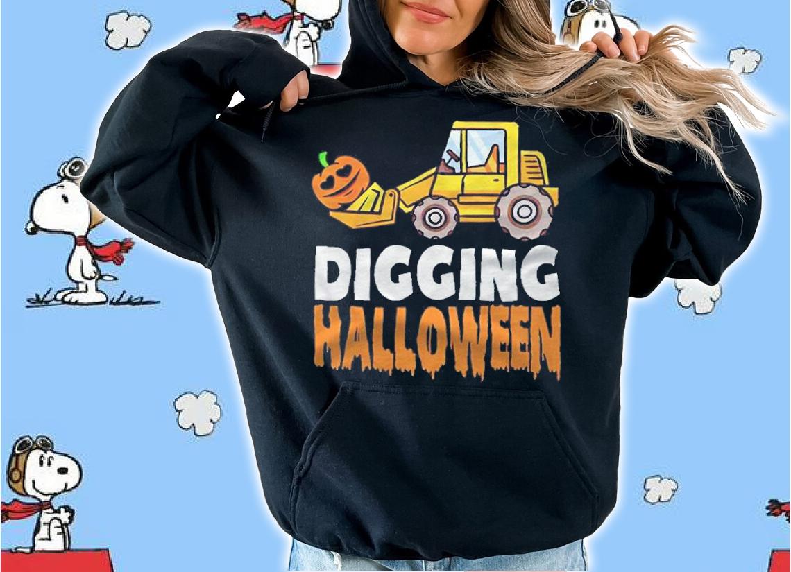 Digging Jack-o-lantern Halloween T-shirt t-shirt