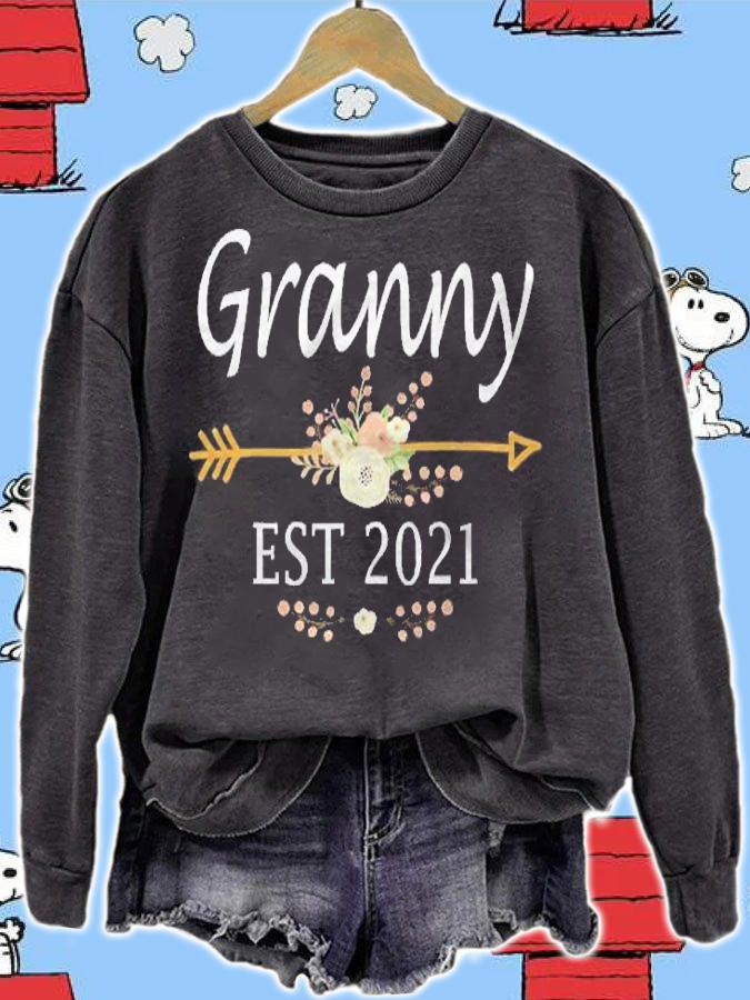Granny Est 2021 Shirt New Granny Gift Shirt t-shirt sweatshirt