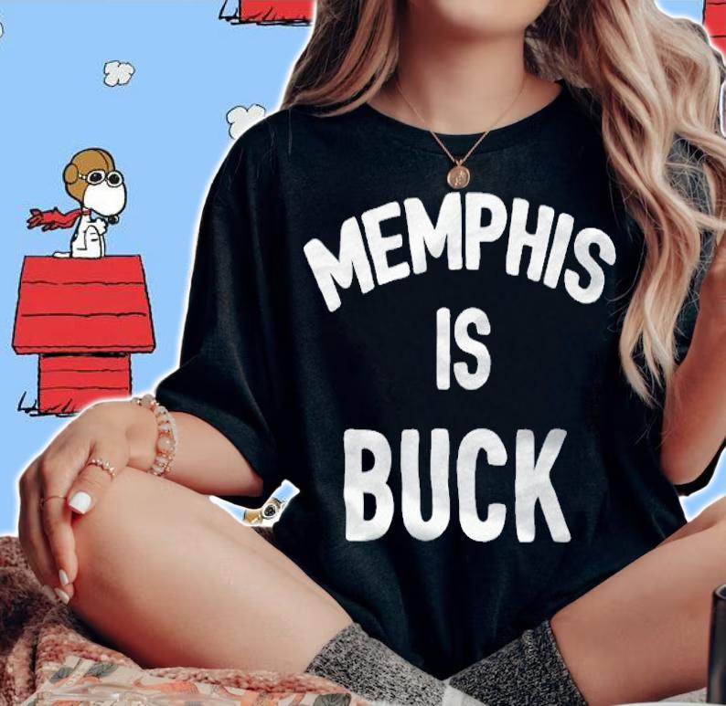Memphis is buck logo T-shirt