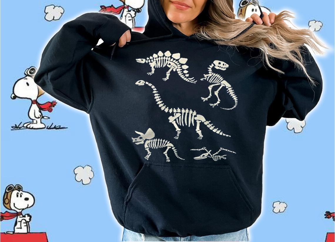 Dinosaur Fossils In Black Classic shirt