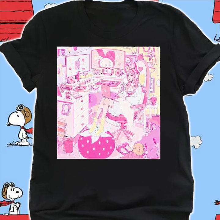 Strawberry and lavender for the win T-shirt shirt