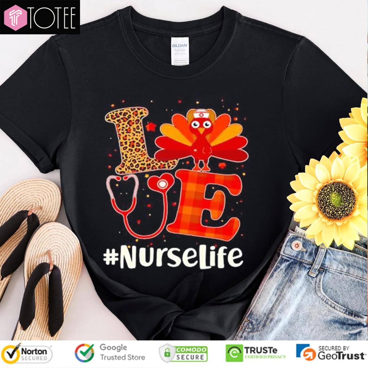 Love Nurselife Turkey Thanksgiving Stethoscope T-shirt